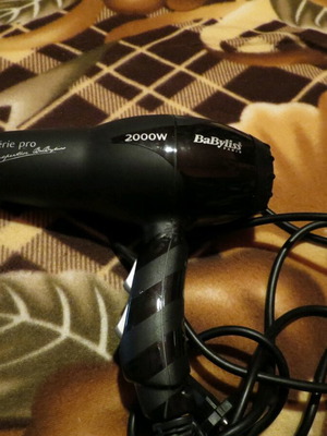 Сешоар Babyliss 6608E употребяван