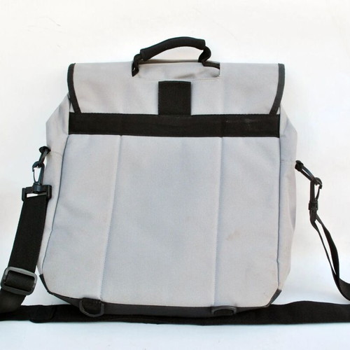 Quiksilver Messenger Bag used, grey and black shoulder laptop bag Y2K