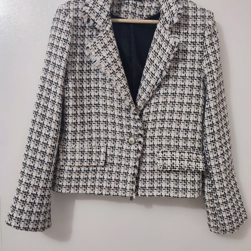 Women's short cotton jacket, black and beige pattern