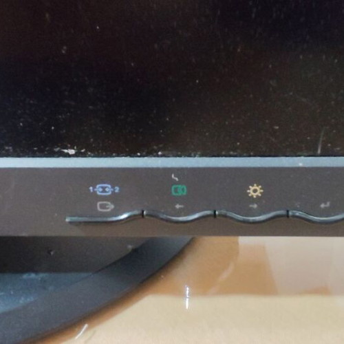 Lenovo ThinkVision L220XWC 22" monitor with 2 keyboards used