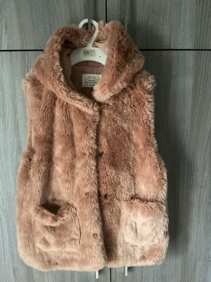 Zara kids fur vest like new, beige pink, for 14-year-old girls