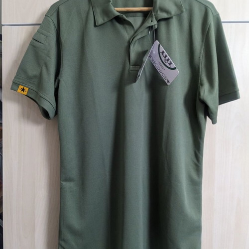 Polo breathable shirt new, size M, green