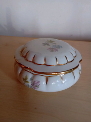 Vintage porcelain fondantier/bijouterie used