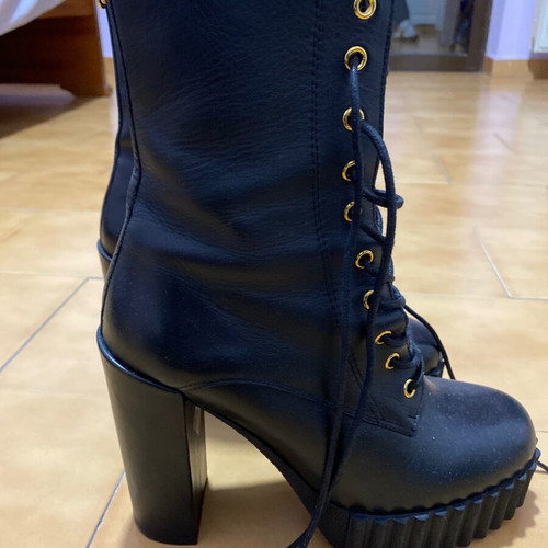 Tsakiris Mallas black heeled ankle boots like new, size 39
