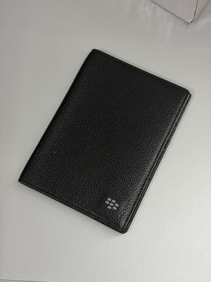 BlackBerry Passport Travel Wallet like new, black