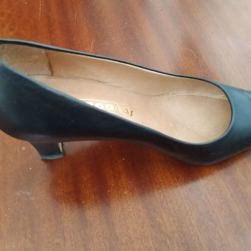 Haralas black pumps size 37 used