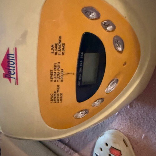 Petrom Bread Maker multifunctional used with digital timer