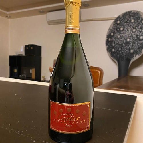 Cartier Champagne Brut sealed, like new, collectible 700 ml 1997