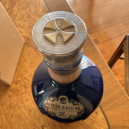 Royal Salute 21 Years The Sapphire Flagon 700ml whisky bottle