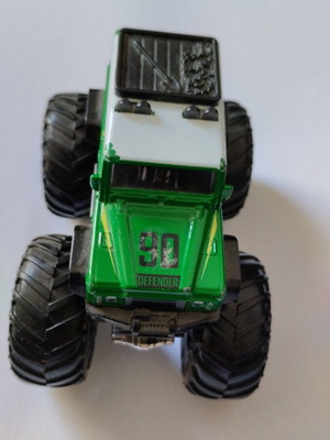 Hot Wheels Monster Truck Land Rover Defender 90 used
