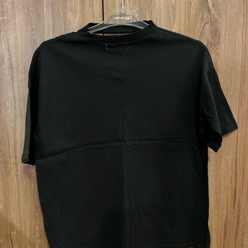 Pull & Bear short-sleeve t-shirt with V cut and integrated choker like new, black and gray