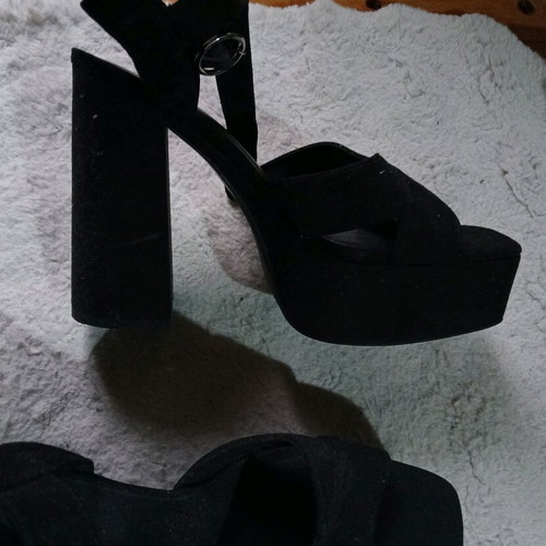 Women's platform sandal heels black new, size 38