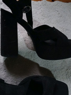 Women's platform sandal heels black new, size 38
