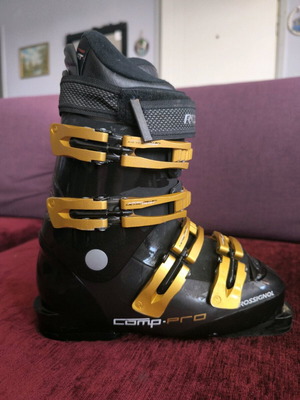 Rossignol comp-pro ski boots used, women's or kids', size 23.5 (EU 35)