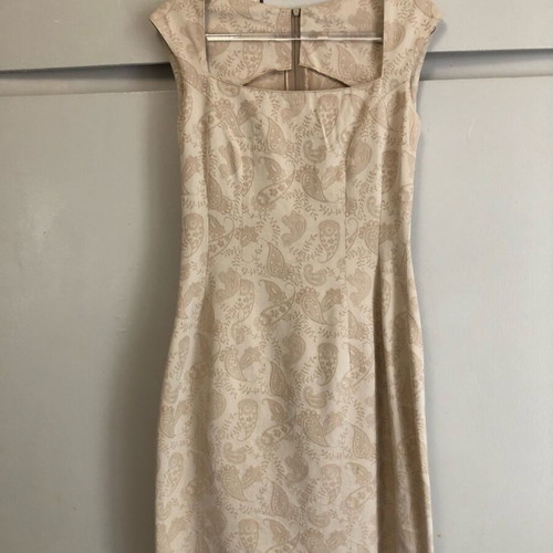 Character dress like new, size M 38 10