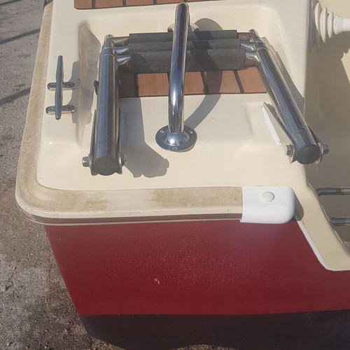 Compass 5m speedboat like new with 50 HP Suzuki outboard and trailer