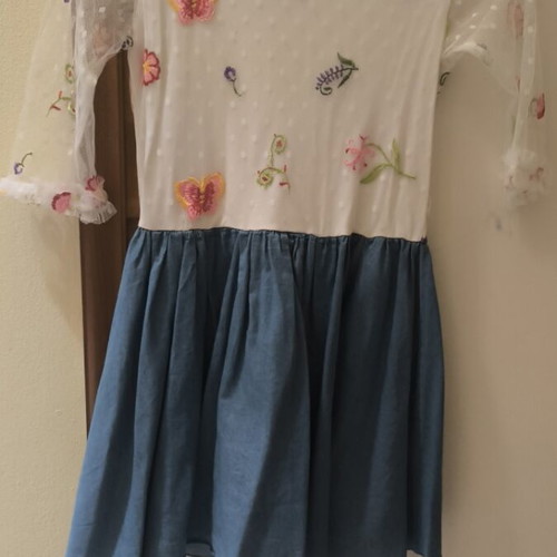 Alouette dress like new with floral embroidery and transparent sleeves
