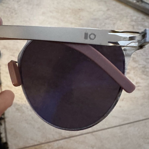 Roundten metal sunglasses silver like new