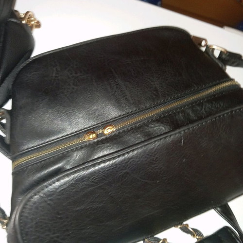 Shoulder bags leather like new, pack of 4 black