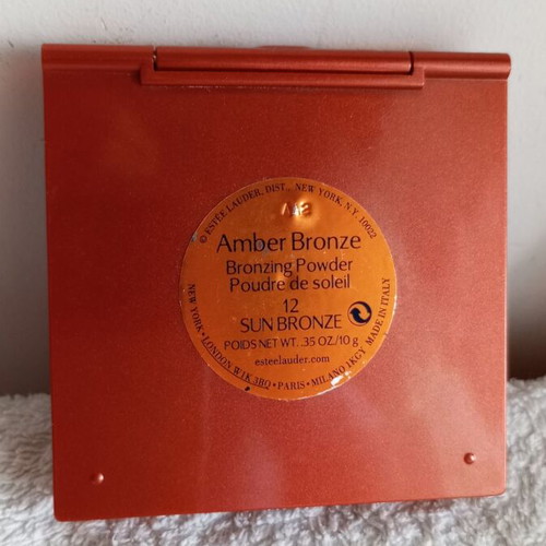 Estée Lauder bronzer and highlighter slightly used