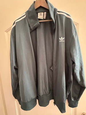 Adidas Adicolor Classics Firebird jacket zip-up, like new, XL, cypress green