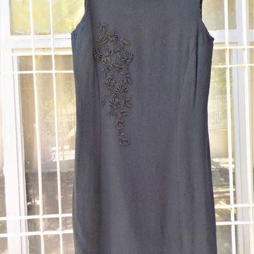 Black handmade dress sleeveless used, linen with embroidery