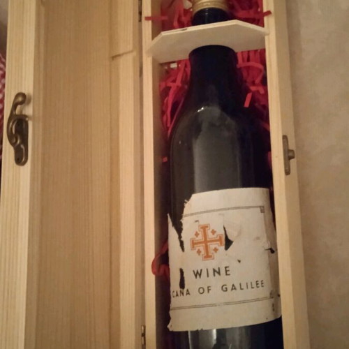 Wine Cana of Galilee new, aged red wine