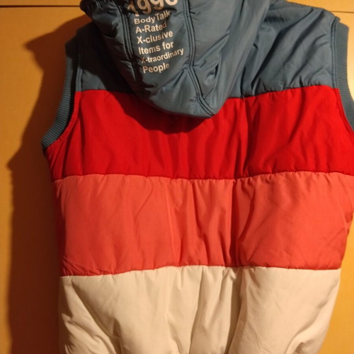 BodyTalk vest like new, size L, white and pink