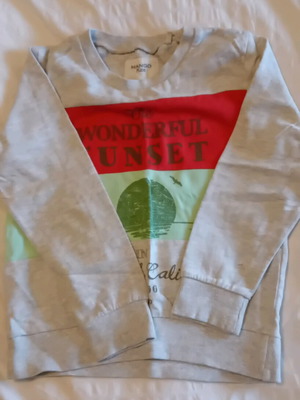 Mango kids sweatshirt 5-6 years like new, white and gray