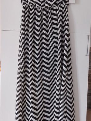Dress A.A Underwear like new, black and white, size M