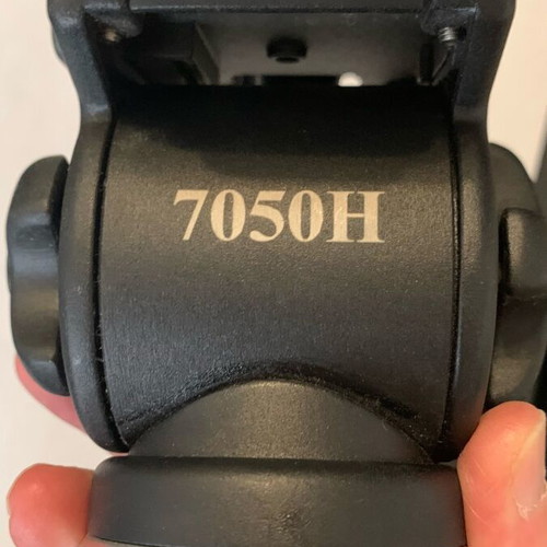 Tripod head used