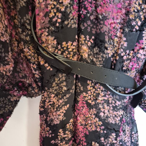 Attrattivo floral dress large with wide sleeves and belt new