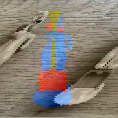 Kinder Surprise Maxi Φιγούρα Πολικής Αρκούδας 2024 Νέα