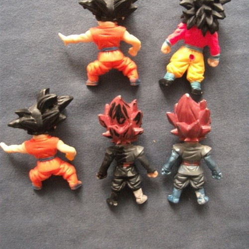 Dragon Ball figures set of 5 used