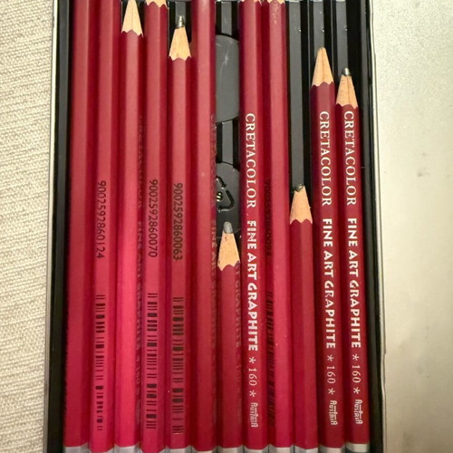 Creta Color drawing pencils used, professional