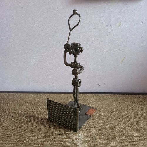 Hinz and Kunst Original statue used