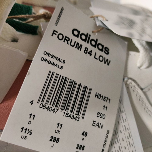 Adidas Forum men's leather sneakers in off white cream color new