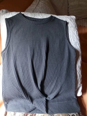 Simple blouse size M grey like new