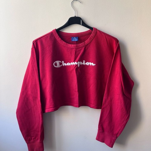 Champion women's crop top used, size Large, red