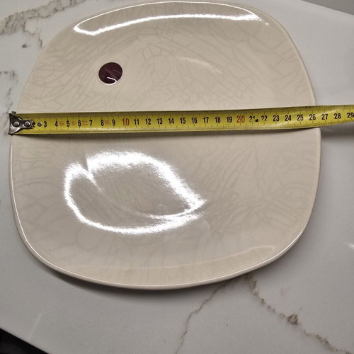 Plate 27 cm diameter