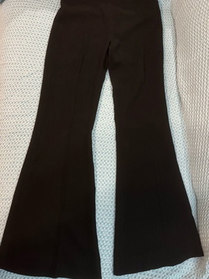 Πακέτο 3 γυναικεία παντελόνια Zara μεταχειρισμένα