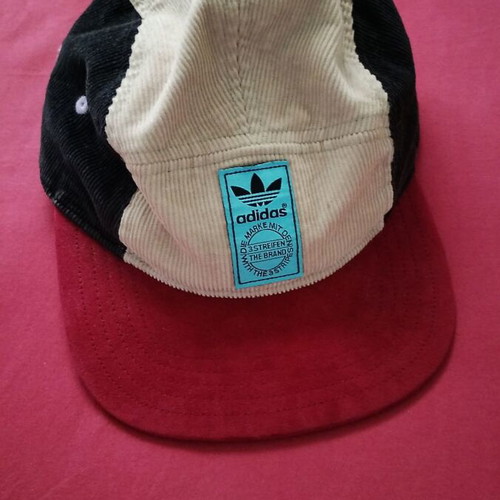 Adidas old school skateboard snowboard cap with 3 stripes, denim fabric, flat brim