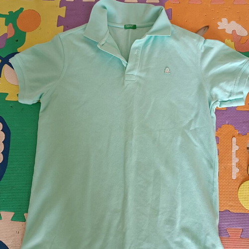 United Colours of Benetton polo like new, size S, green