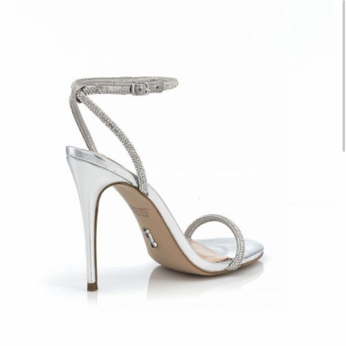 Steve Madden Breslin silver sandals like new, size 38