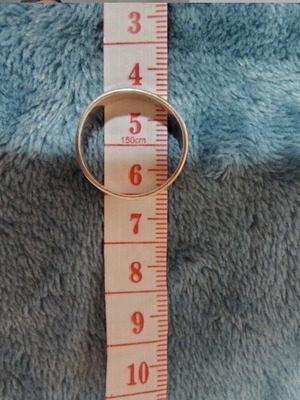 Silver 925 ring slightly bent, used