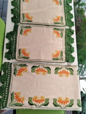 Handmade Table Linen Set 3pcs with Cross Stitch and Crochet Lace new