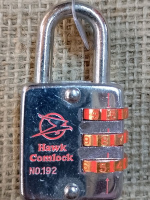Hawk Comlock 3cm with 3-digit combination like new, vintage