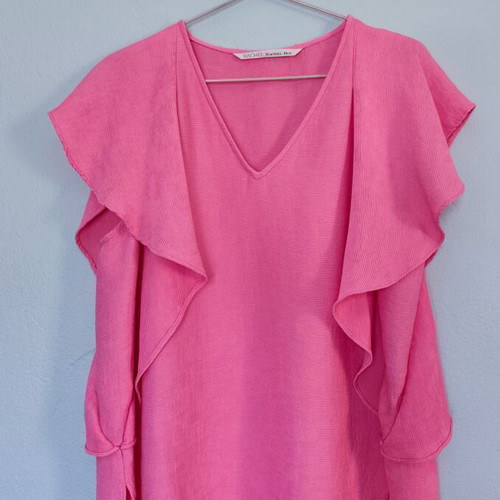 Rachel Roy hot pink top with ruffles XL