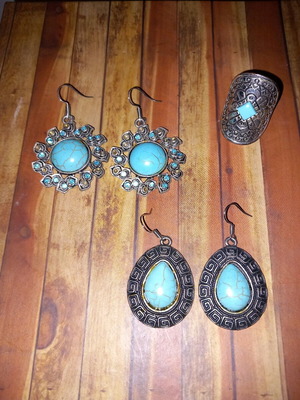 Jewelry set with ring used