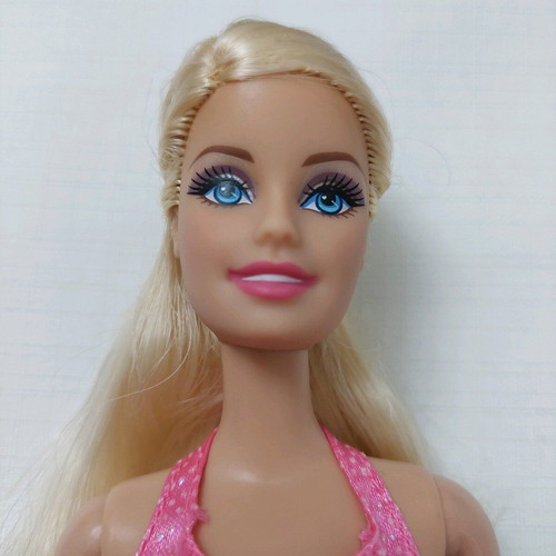 Barbie Cut and Style Princess like new with dress and accessories